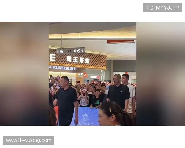 巴特尔晒与巩晓彬刘玉栋同框出场视频真情致谢两位哥哥鼎力支持